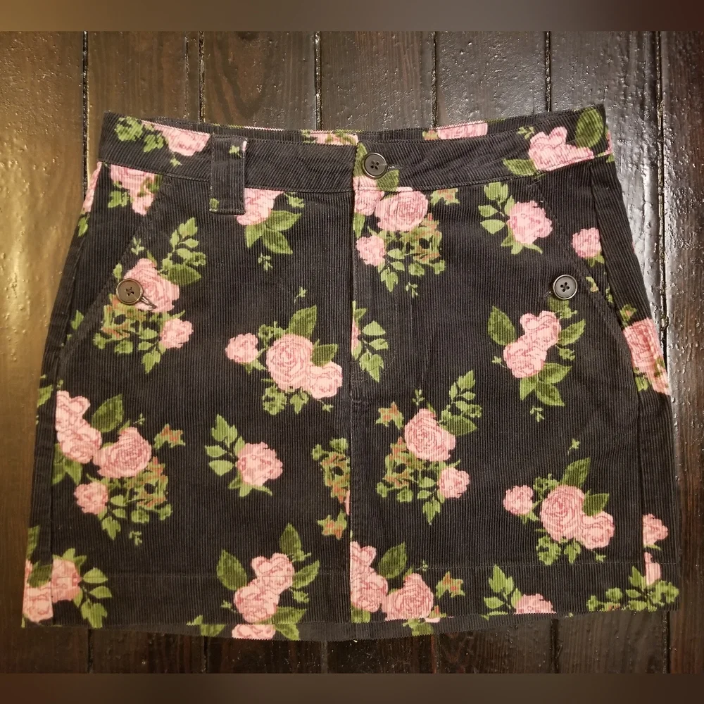 WILD FABLE CORDUROY MINI SKIRT FLORAL POCKETS ROSE DATE NIGHT Y2K FALL WINTER 4